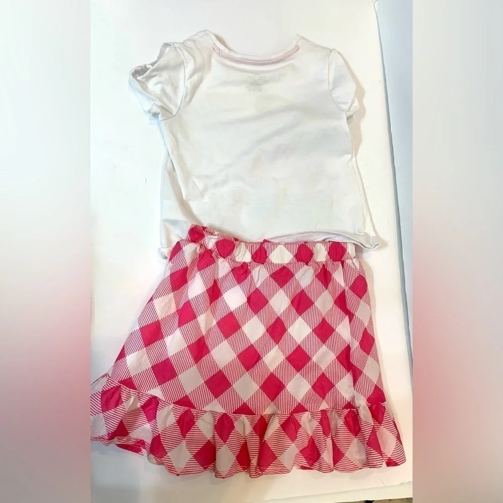 Girls Max Studio 2-Piece Shirt and Skirt Outfit pink and White Size 5/6